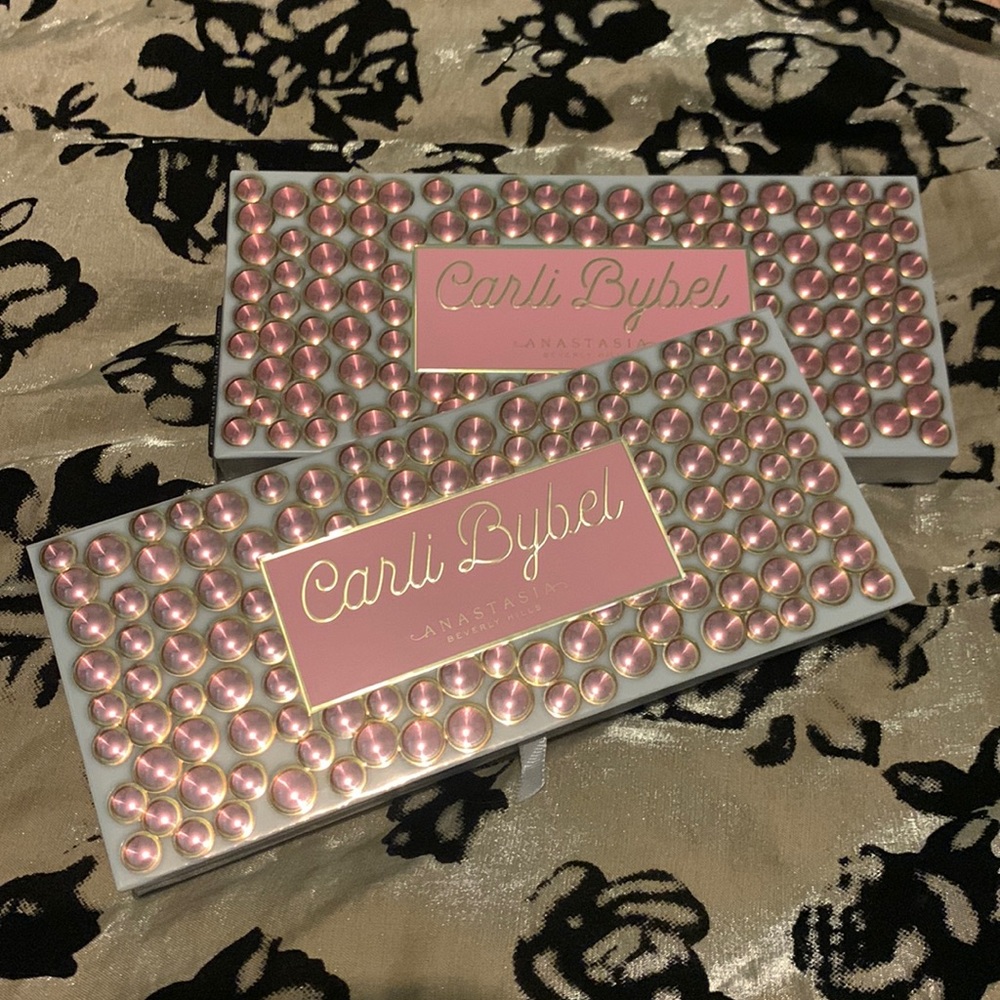 Carli Bybel Palette